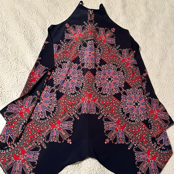 Maggy London Dress Size 10, with asymmetrical hem - Picture 2 of 4